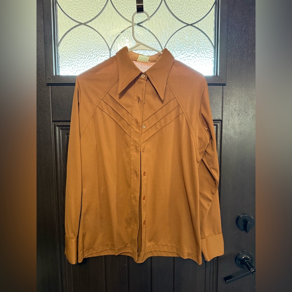 Vintage unisex Queens Way to Fashion Button-Down Brown Western Shirt
